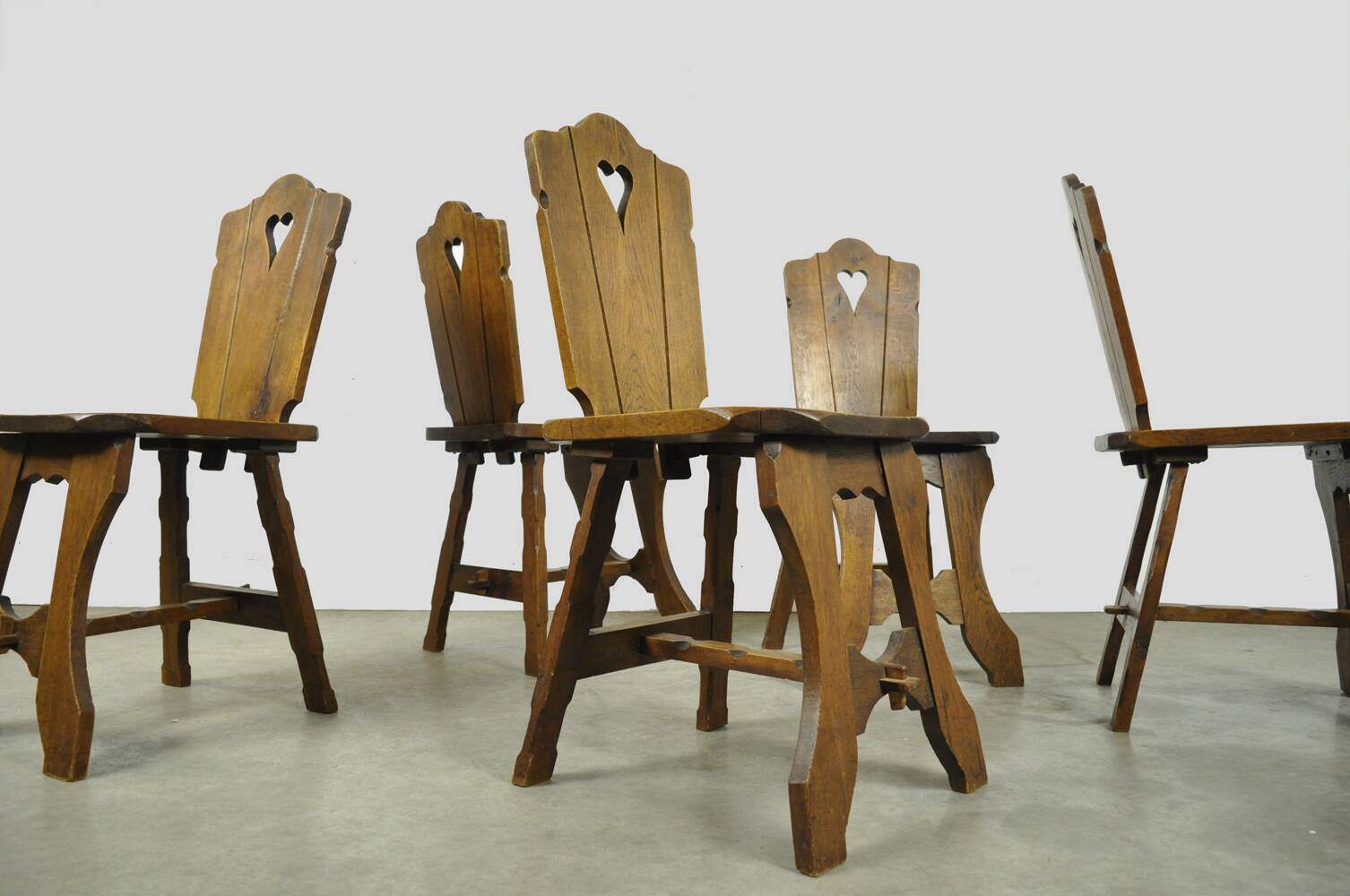 Vintage brutalist oak handmade farmhouse dining chairs, 1930s