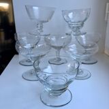 Set of 8 champagne glasses in crystal engraved 50s