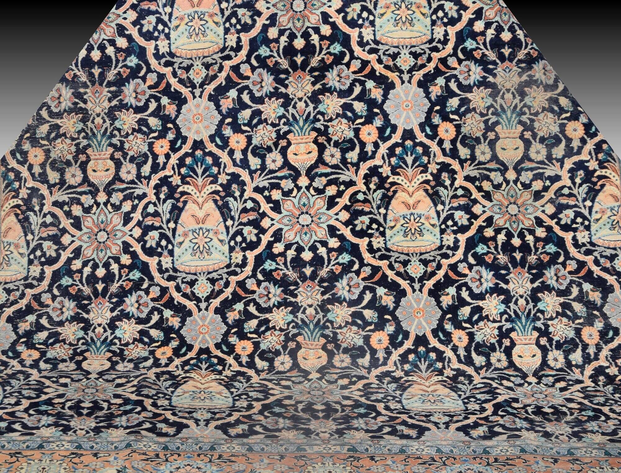 Handmade wool Penjab oriental rug: 315 x 245 cm