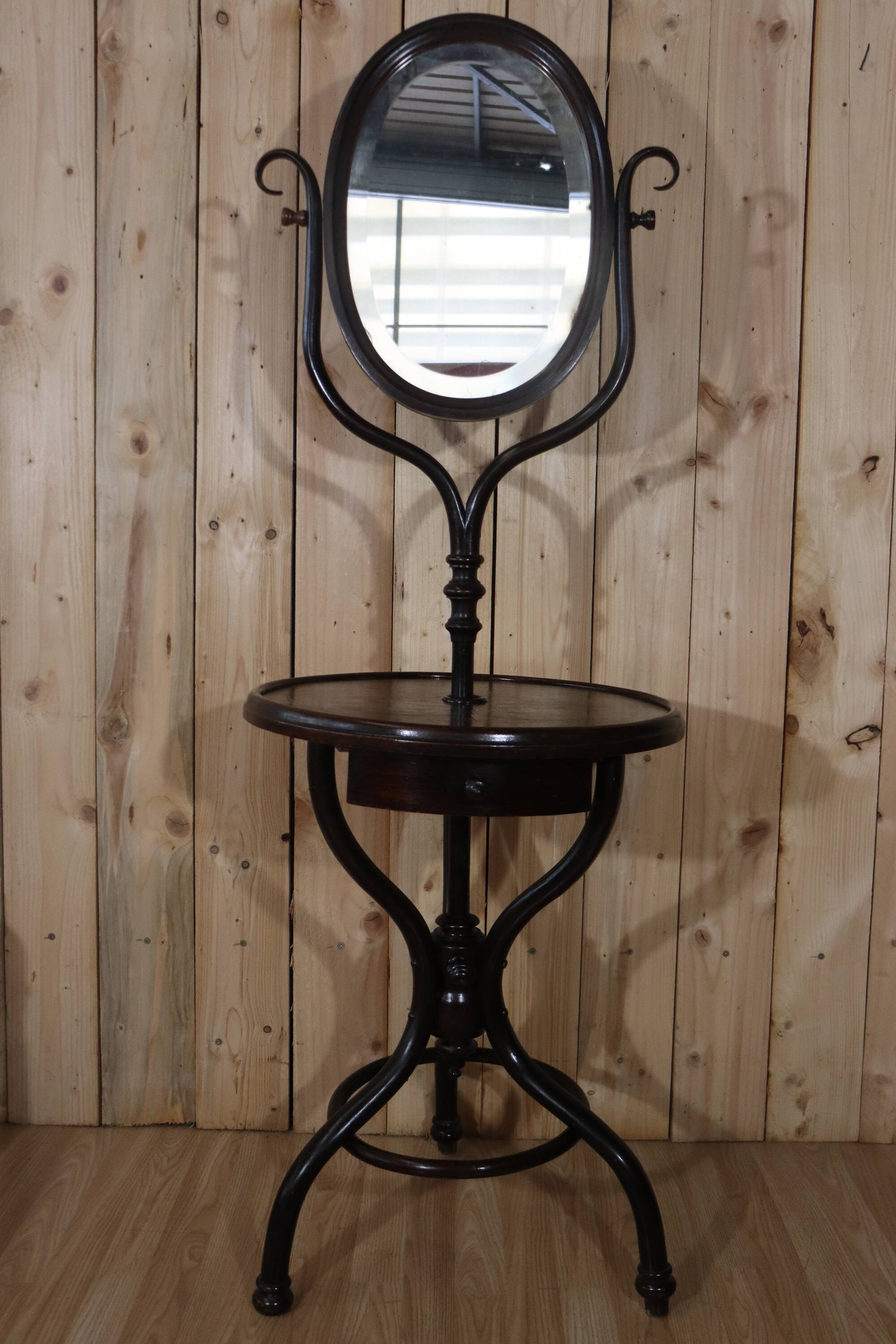 Meuble de toilette bois courbé style Thonet