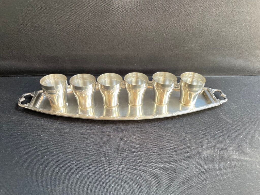 6 shot glasses on tray with handles – Silver metal -Louis XVI style