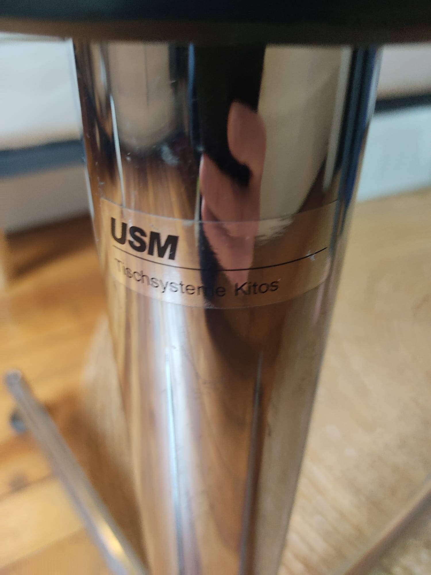 Round table USM Haller Kitos