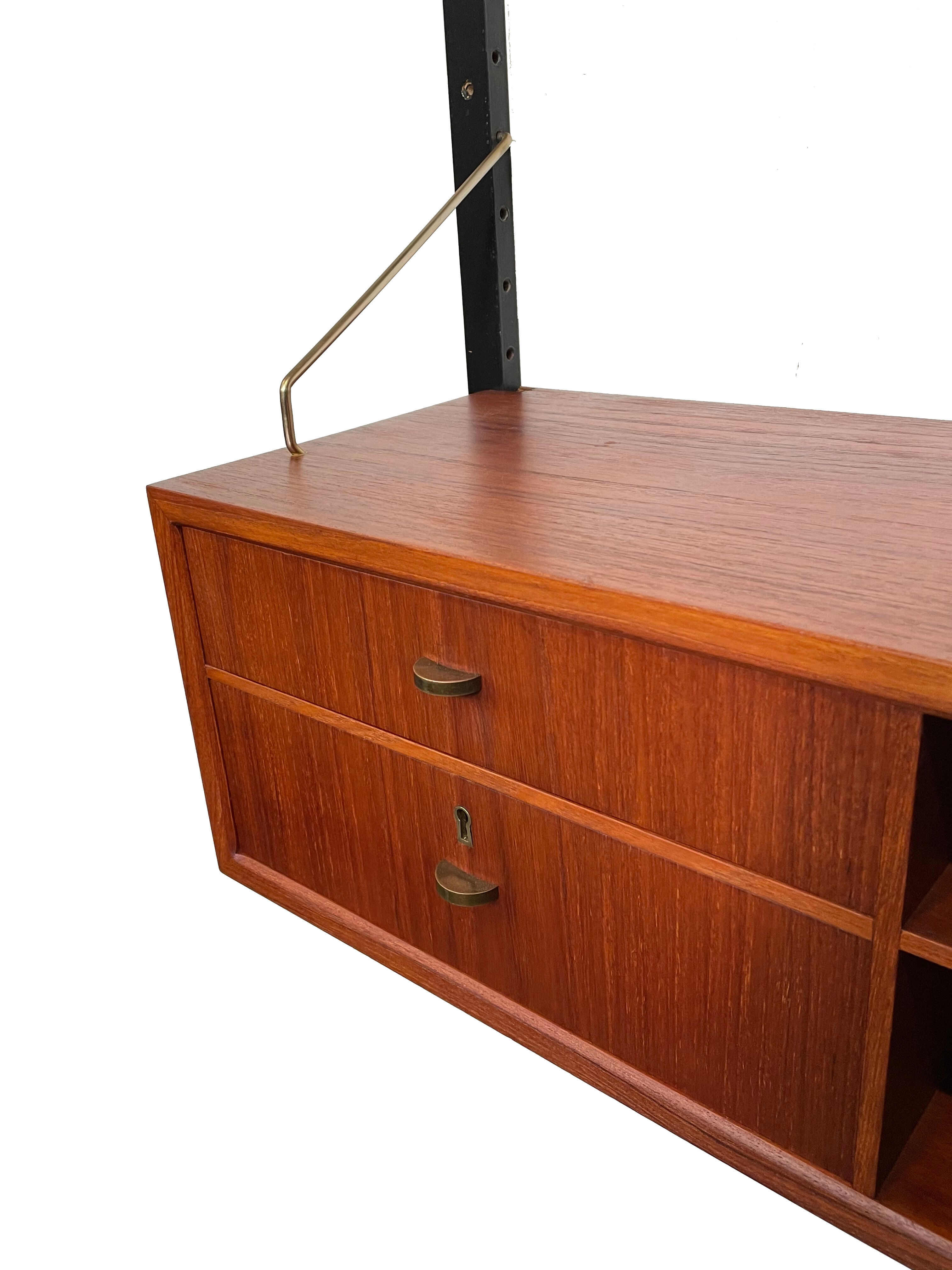 Poul Cadovius Royal System Mural Set