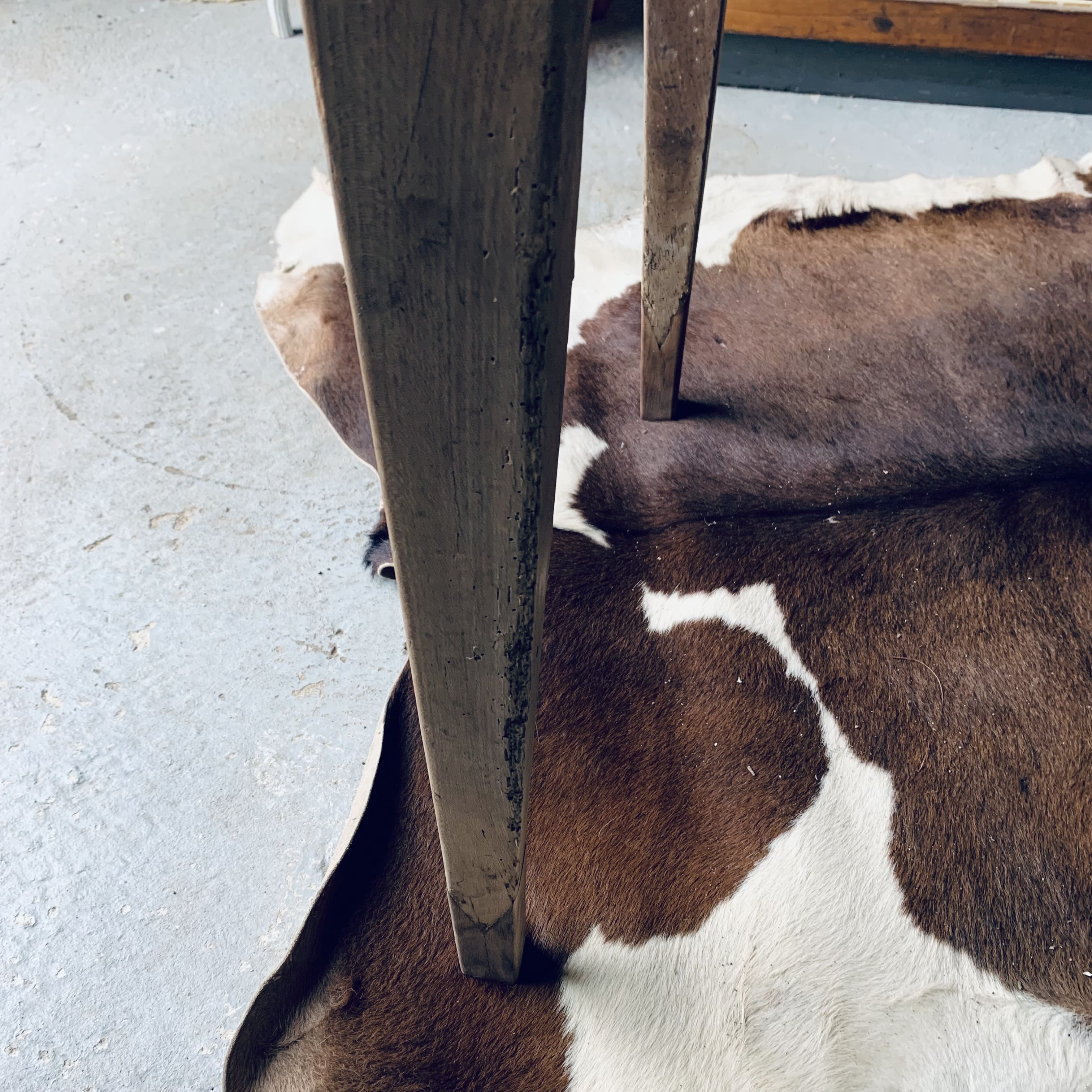 Farmhouse table