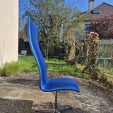 Arne Jacobsen – Oxford Chair model 316 – published by Fritz Hansen