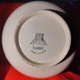Pot in earthenware