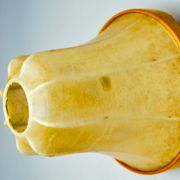 Pair of "cocoon" wall lights, pear shape, resin and pine, Italy, 1970