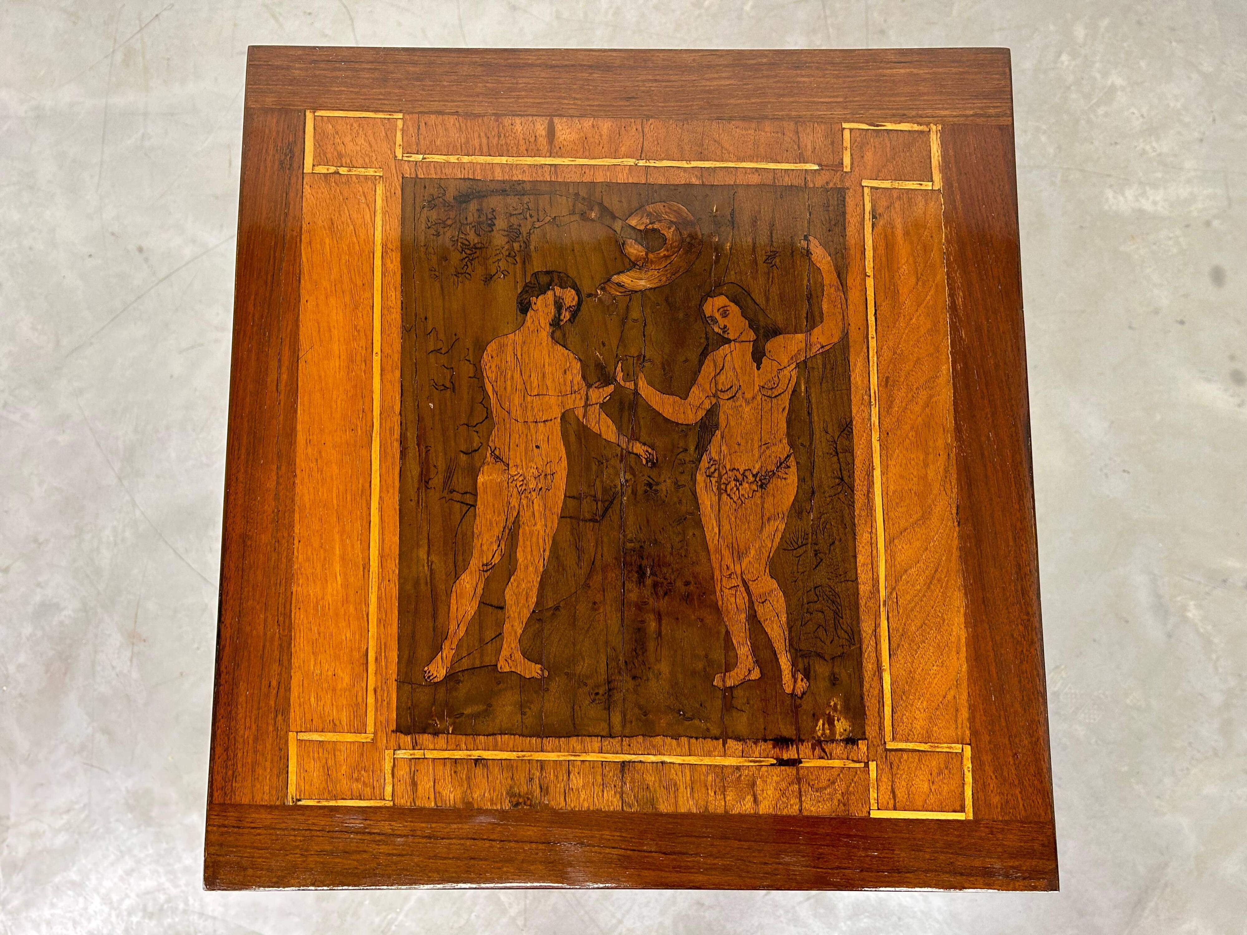 Table d'écriture ajustable avec incrustation Adam et Eve