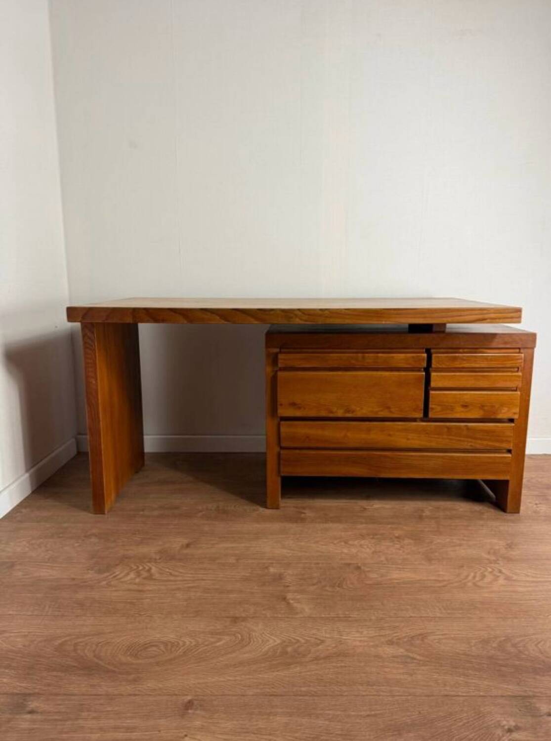 Pierre Chapo B19E Solid Elm Desk - Iconic 1960s Design