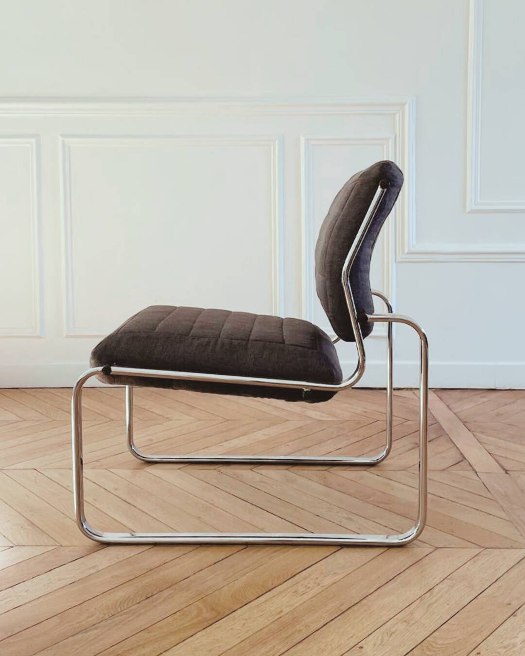 Fauteuil/ Chauffeuse vintage rénovée, années 70