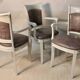 Suite de 3 fauteuils et 2 chaises de restaurant