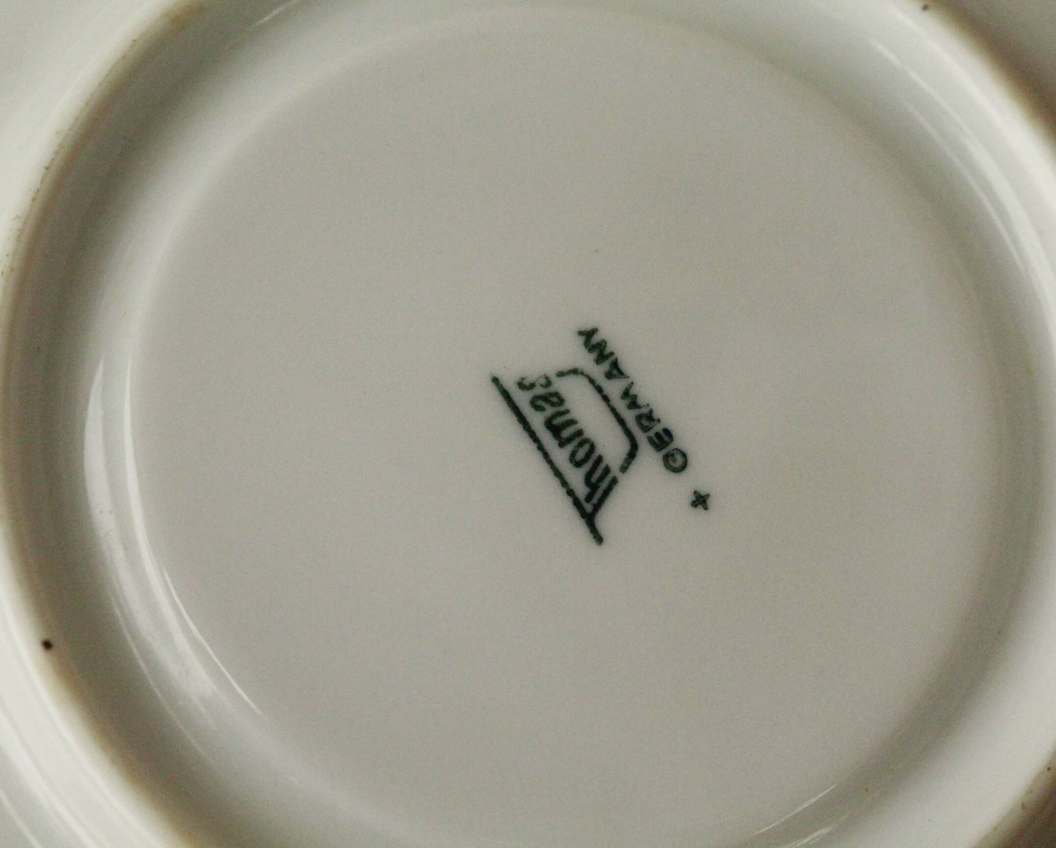 Set of 6 Thomas Germany coffee cups and 6 saucers.