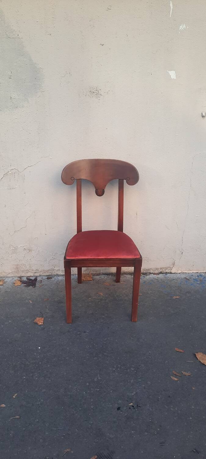 Empire style chair