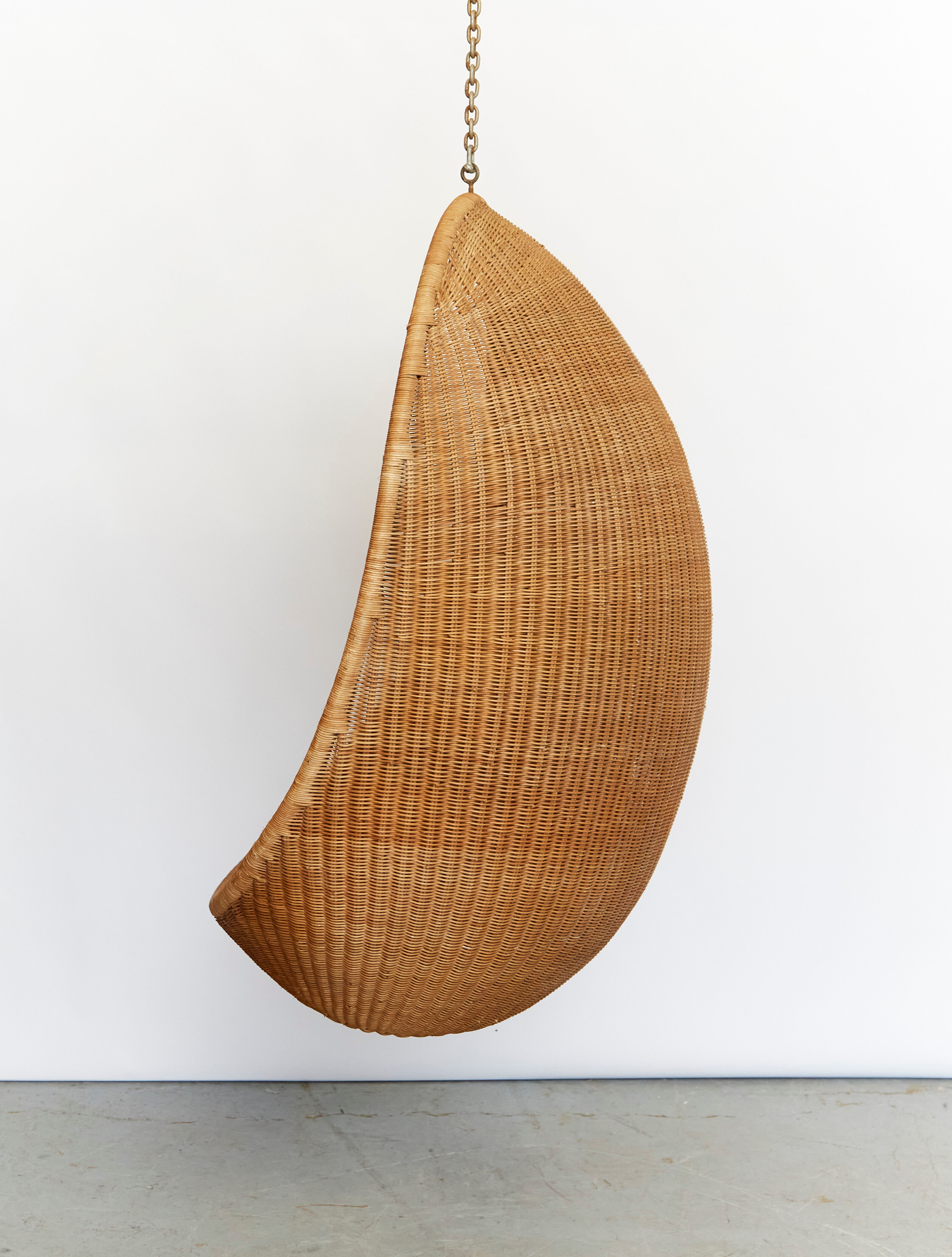 Nanna & Jørgen Ditzel "Hanging Egg" for Rober Wengler