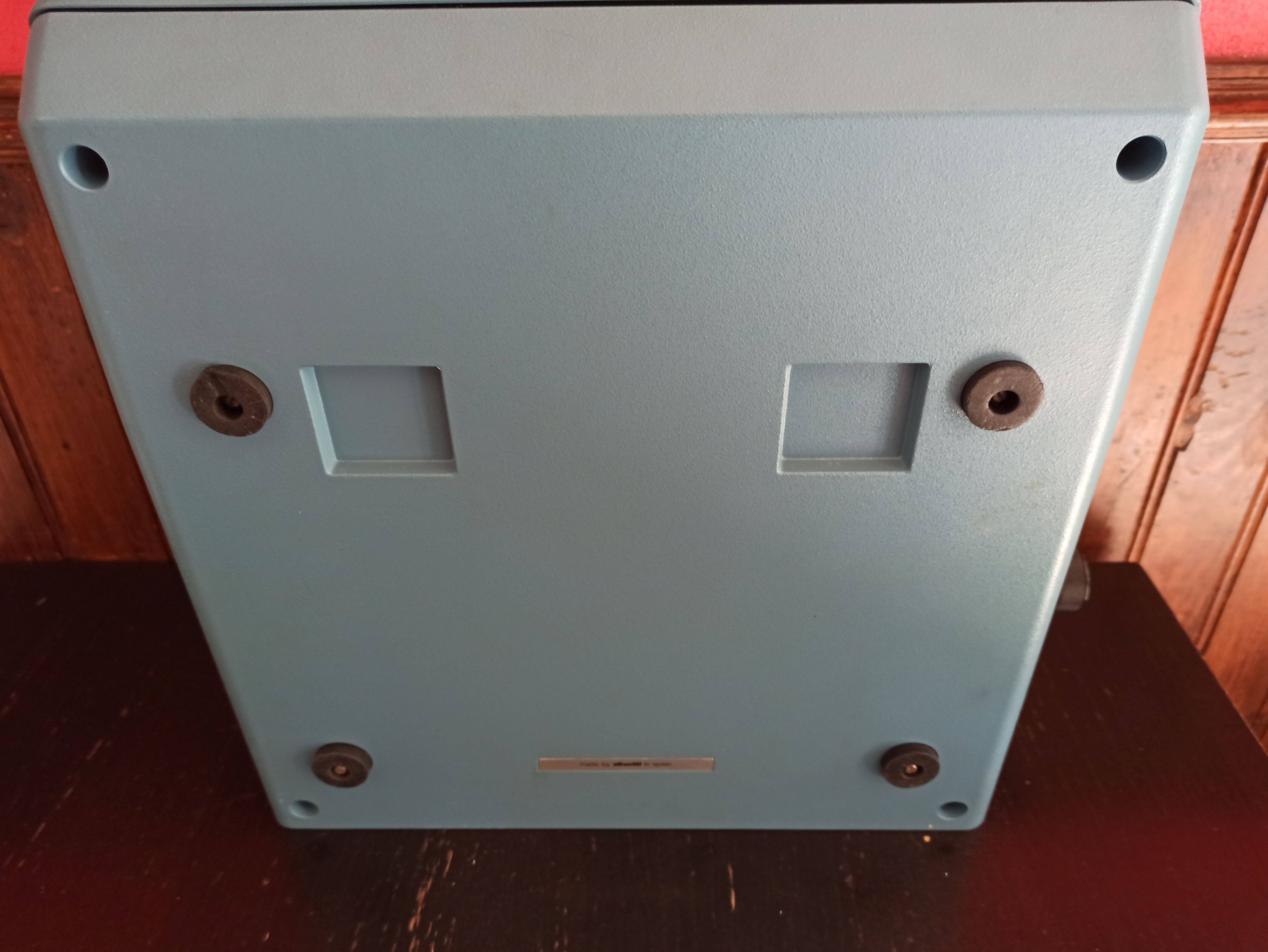 Olivetti Studio 46 typewriter machine