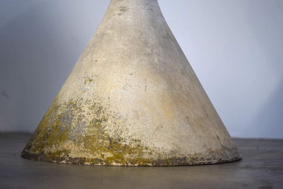 Planter design Anton bee assisté de Willy Guhl