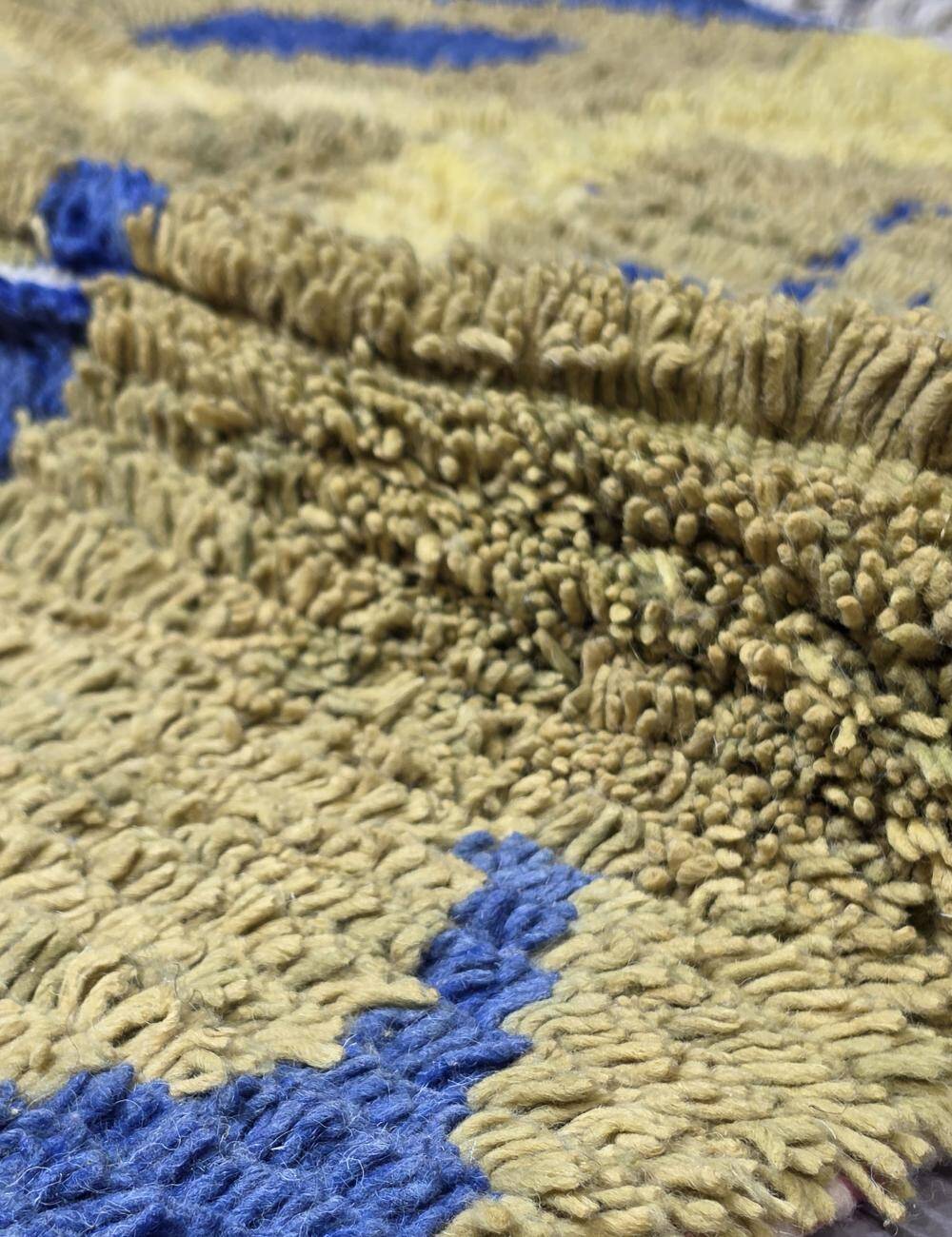 Contemporary Moroccan Rug - 260 x 160 cm