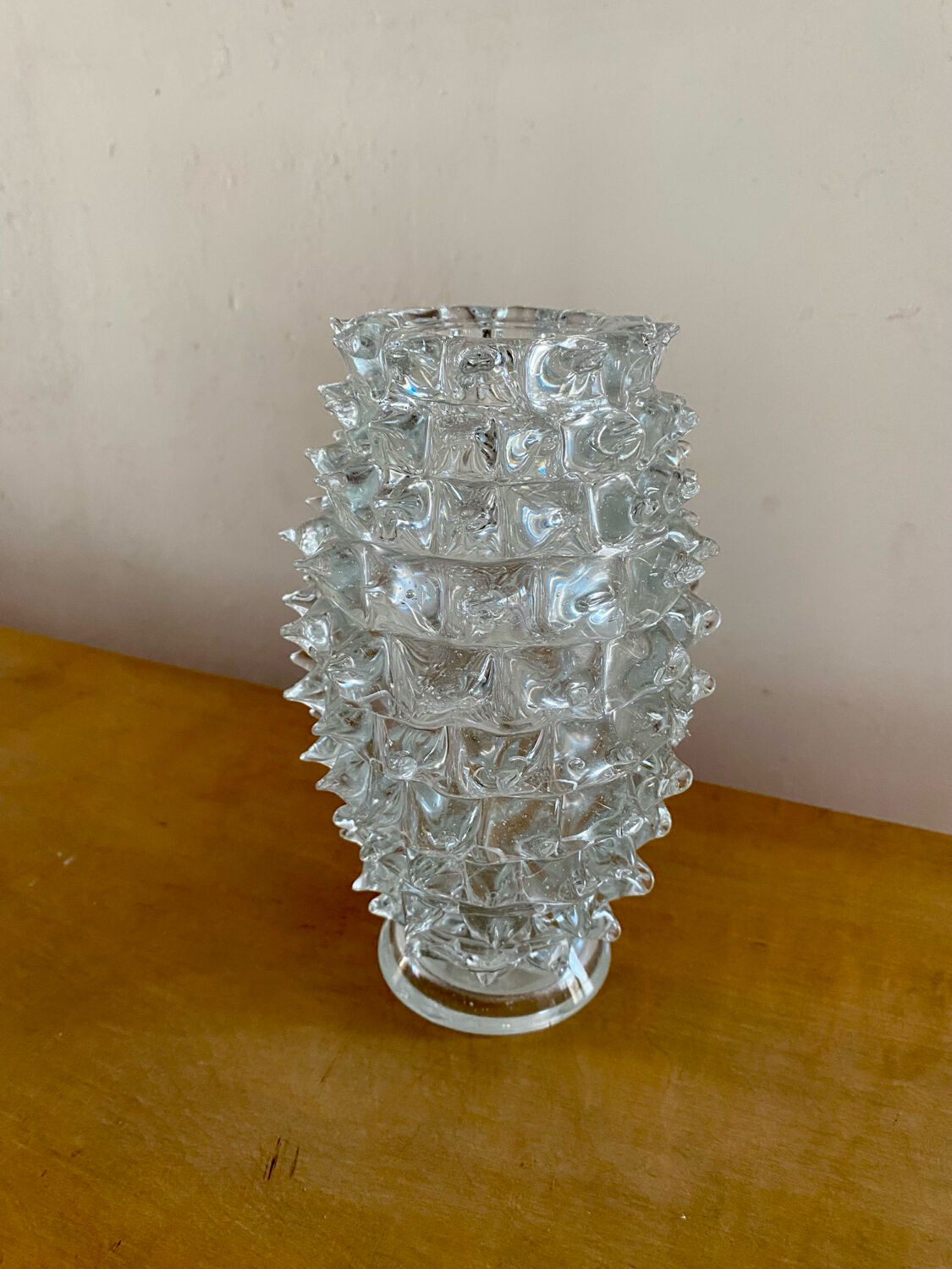 Large Rostrato vase in Murano glass by Ercole Barovier, Italy 1940.