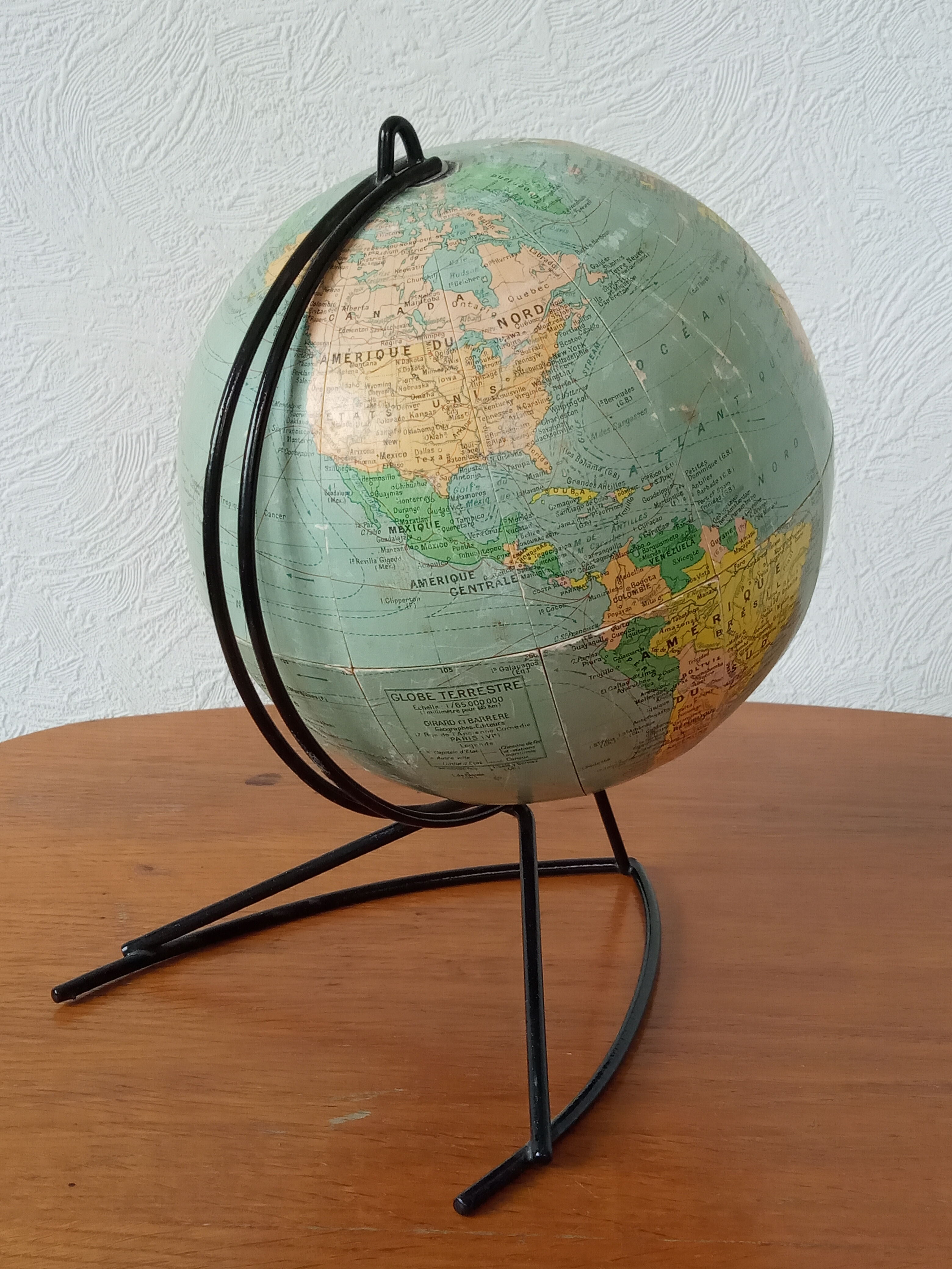 Girard and Barrère world map 60s