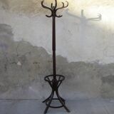 Baumann parrot coat rack