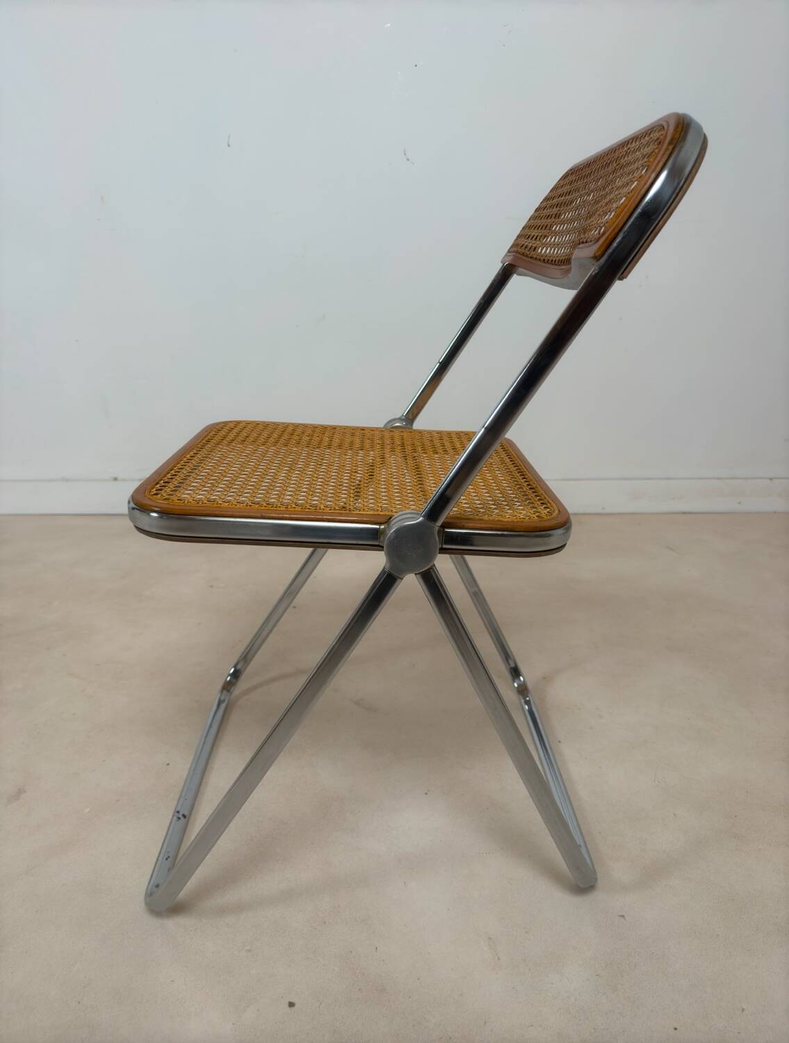 Ensemble de 5 chaises « Plia » par Giancarlo Piretti pour Castelli