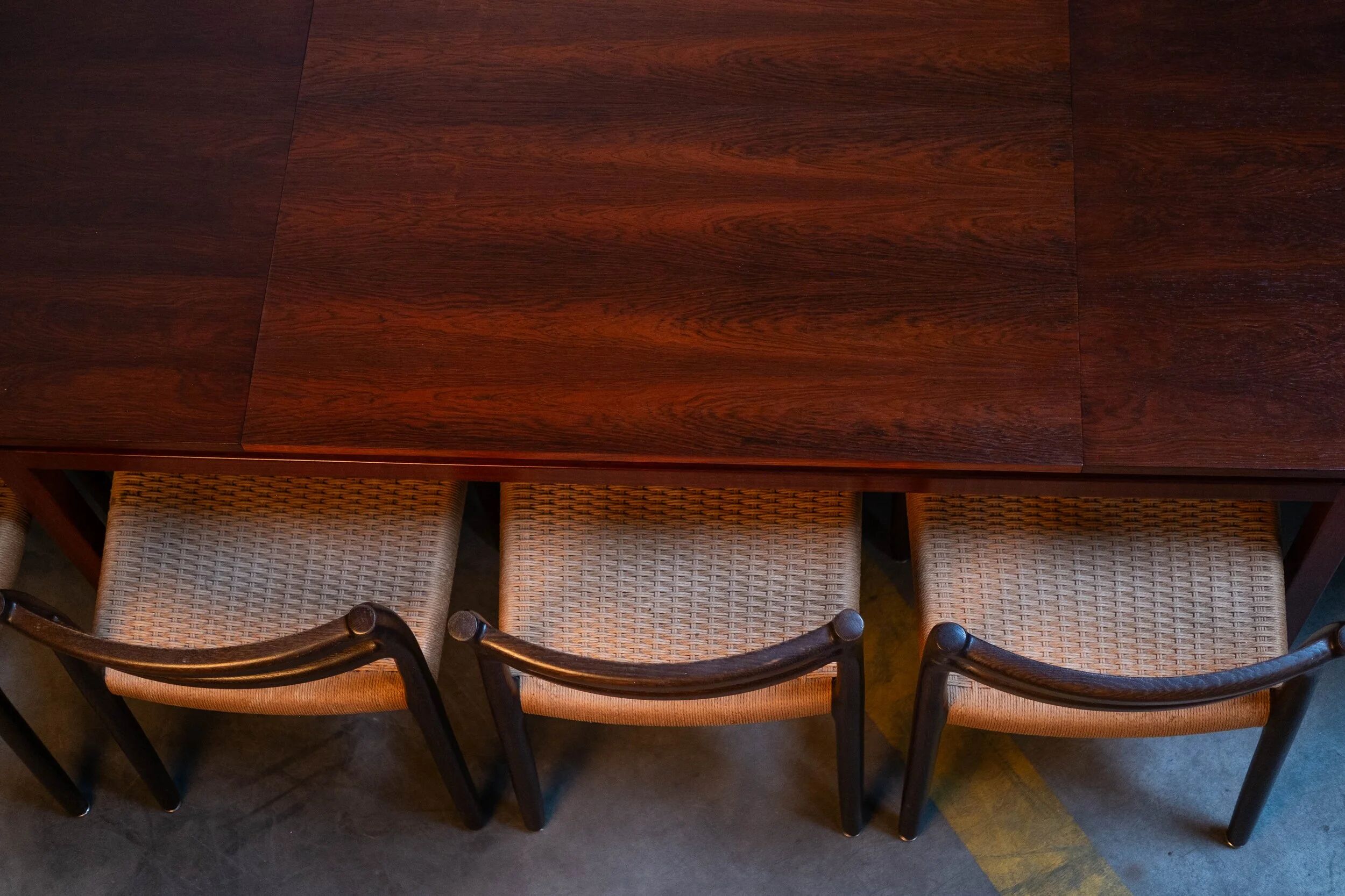 Alfred Hendrickx - Belform extendable dining table