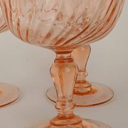 Champagne coupe, pink, rosaline.