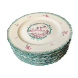 12 flat plates Wedgwood
