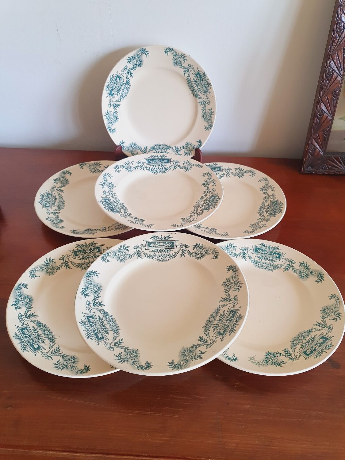 Longchamps plates