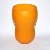 Marmoreal glass shell vase