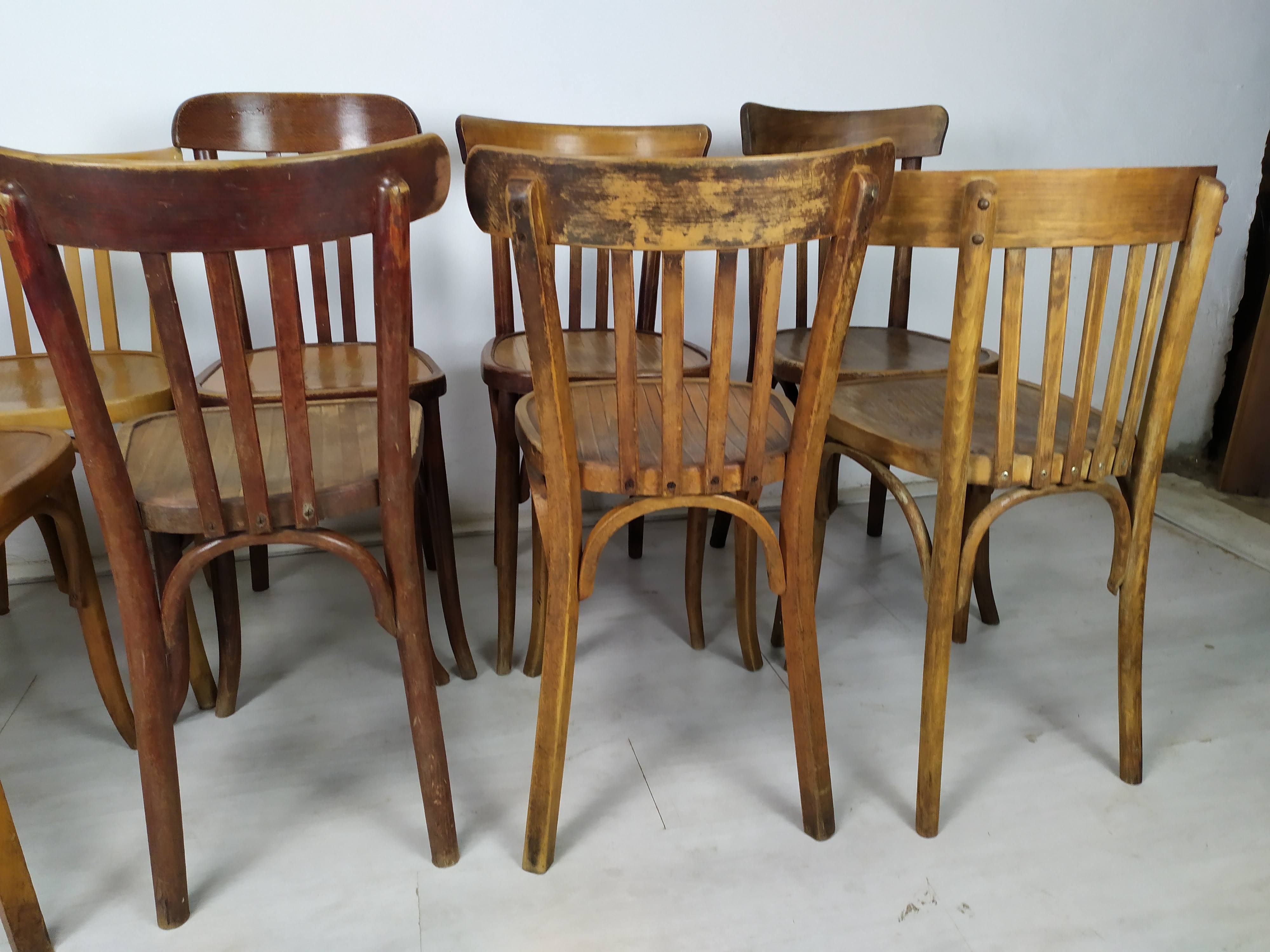Lot de 12 chaises bistrot