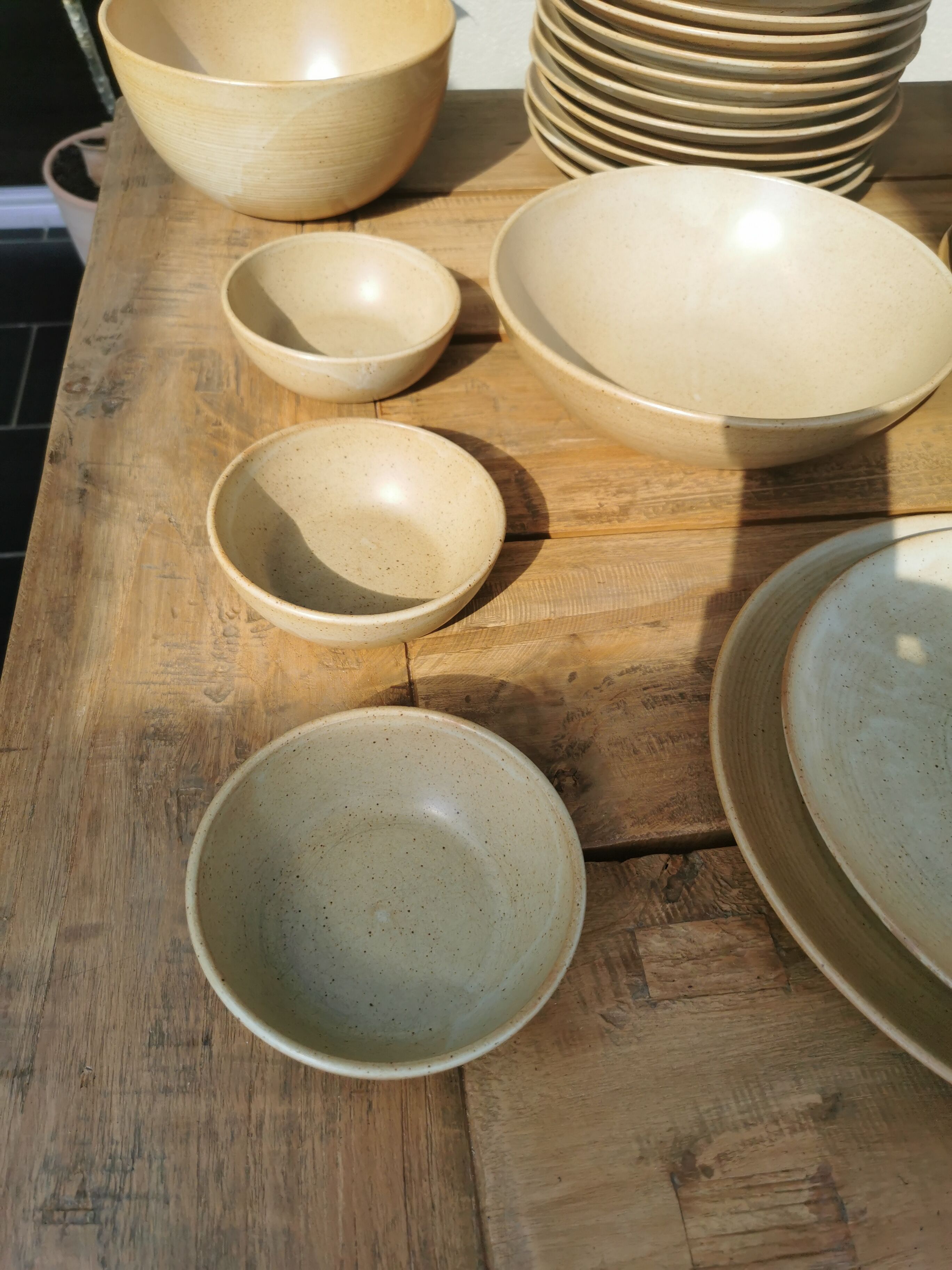 Full service in CNP Village sandstone