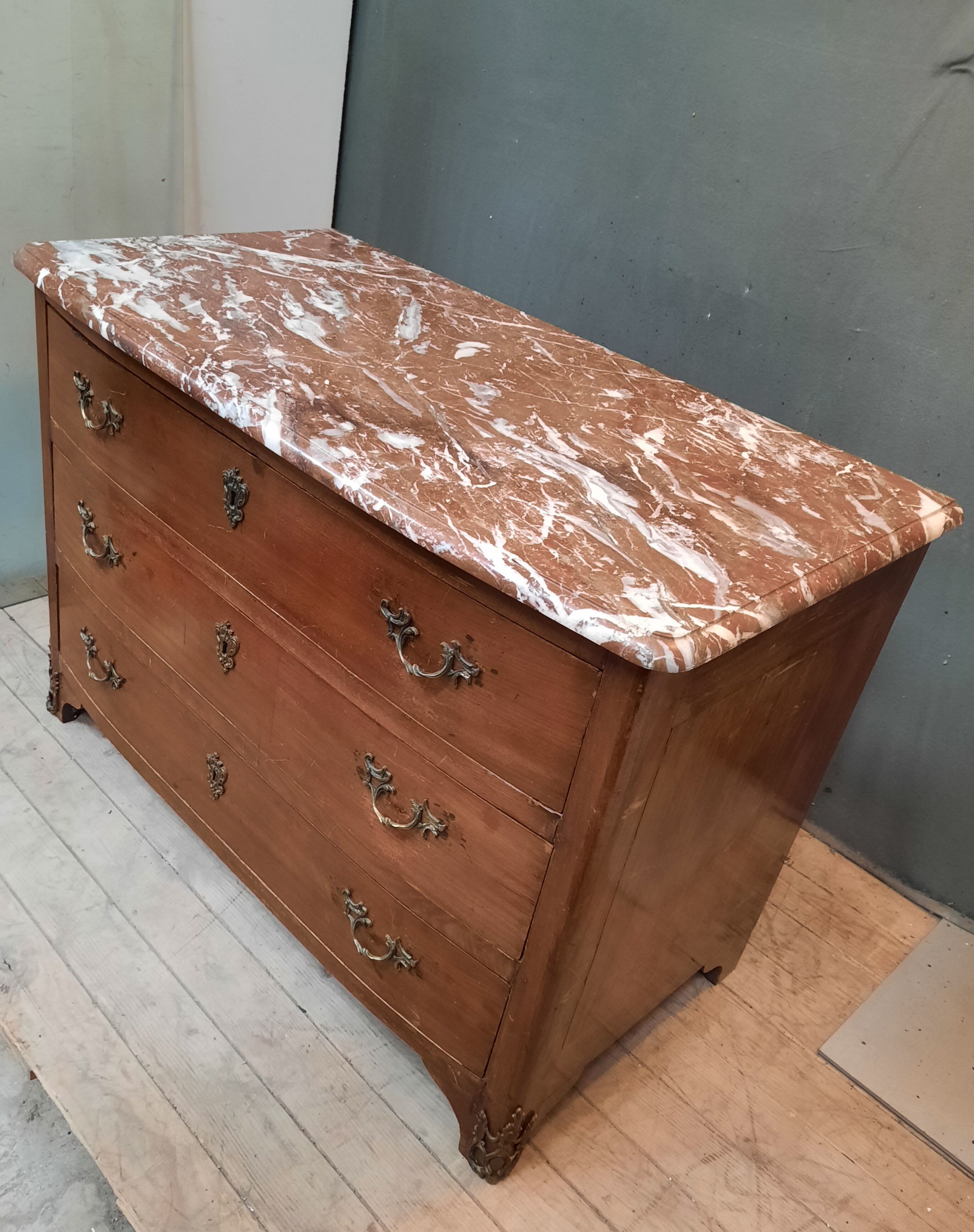 Commode du dix huitième siècle