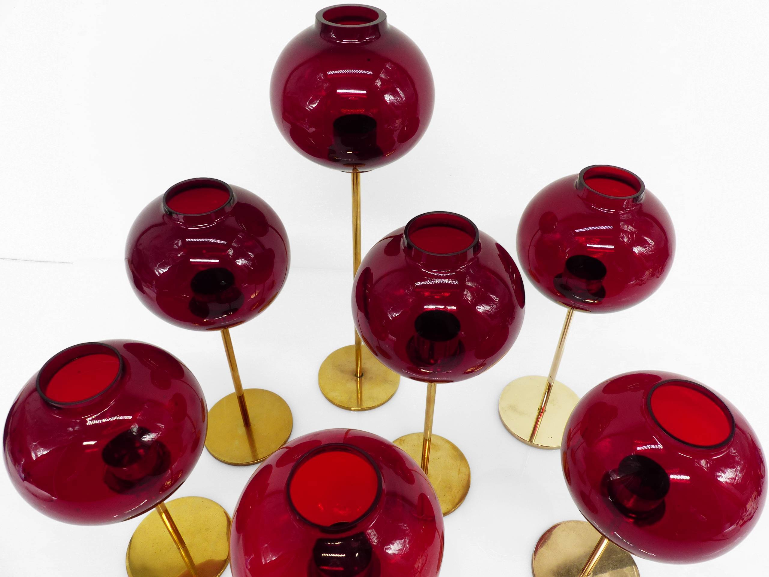Set of 7 Hans-Agne Jakobsson AB Markaryd NR135 red tealight holders, Sweden, c