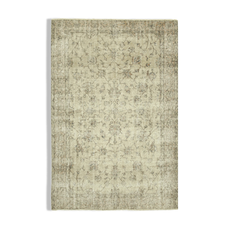 Handmade oriental beige carpet 182 cm x 271 cm
