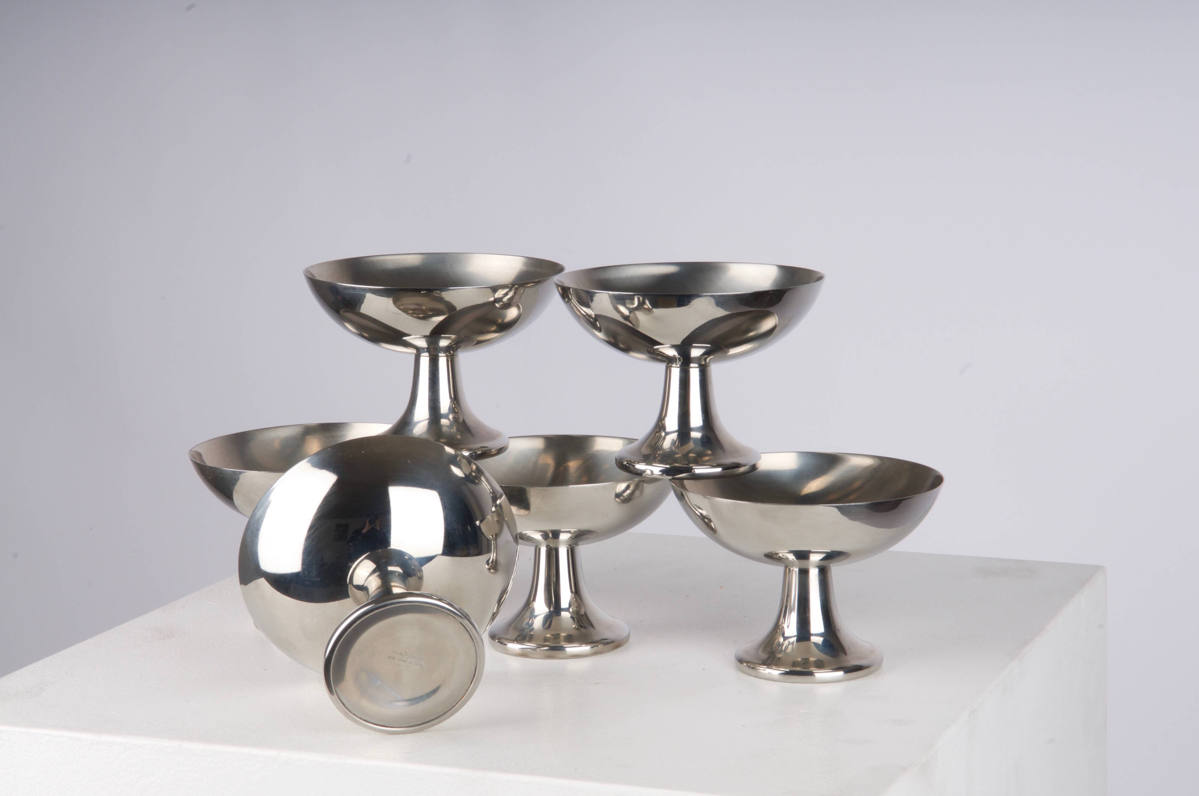 Set of 6 Alfra Alessi ice cream cups in 10/18 stainless steel