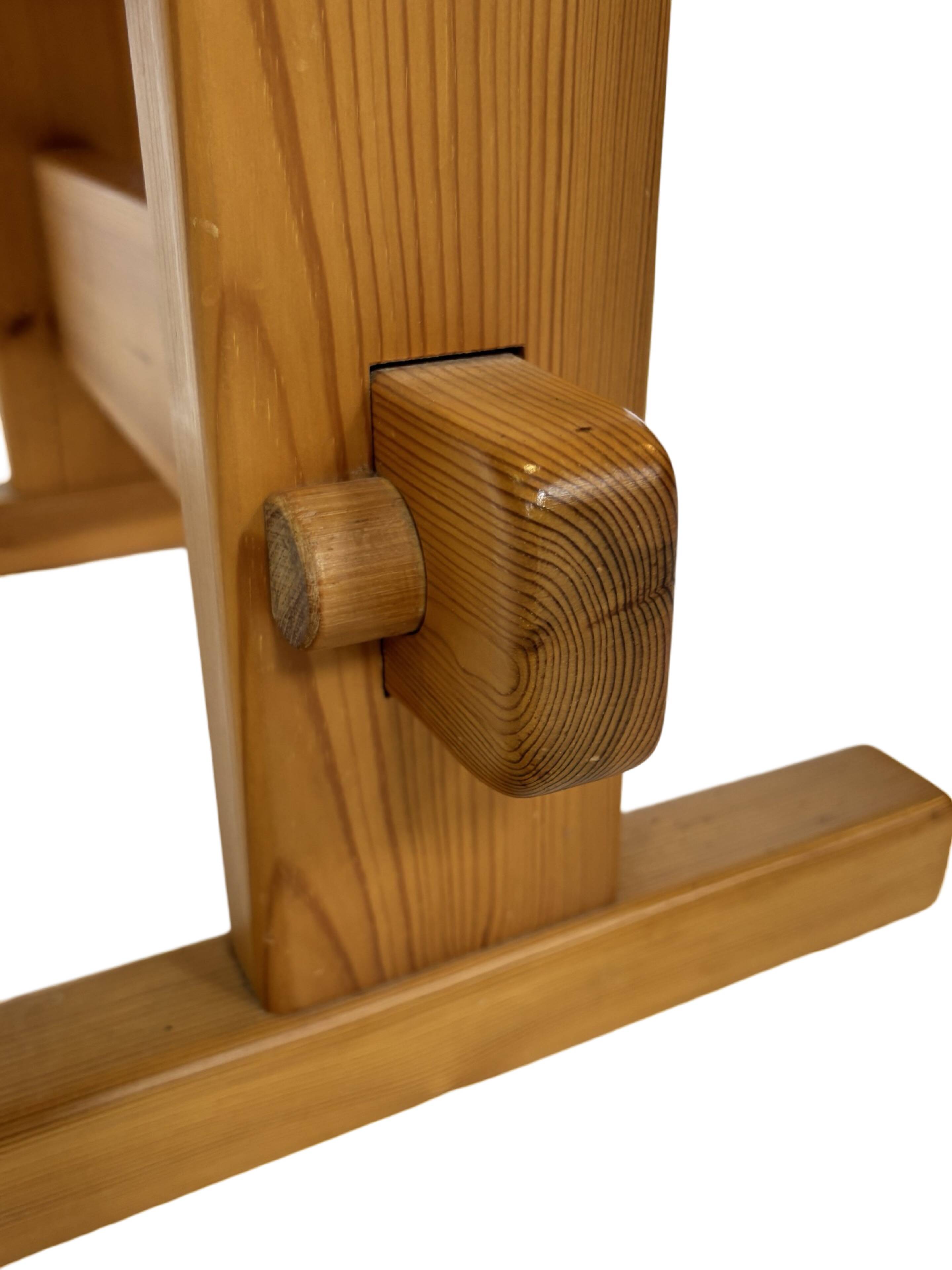 Vintage bedside table side table pinewood 70's design