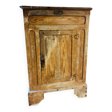 Large Fridge - Cabinet in a pretty Dijon patina from the 1900s