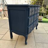 Crossbow chest of drawers