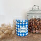 Vintage metal box Vichy pellets