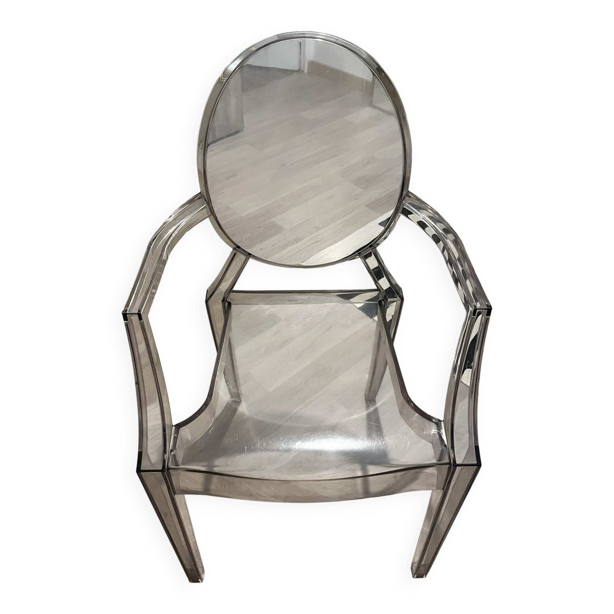 Kartell LOUIS GHOST chair by Philippe Starck
