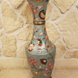 Grand vase en laiton et émail cloisonné