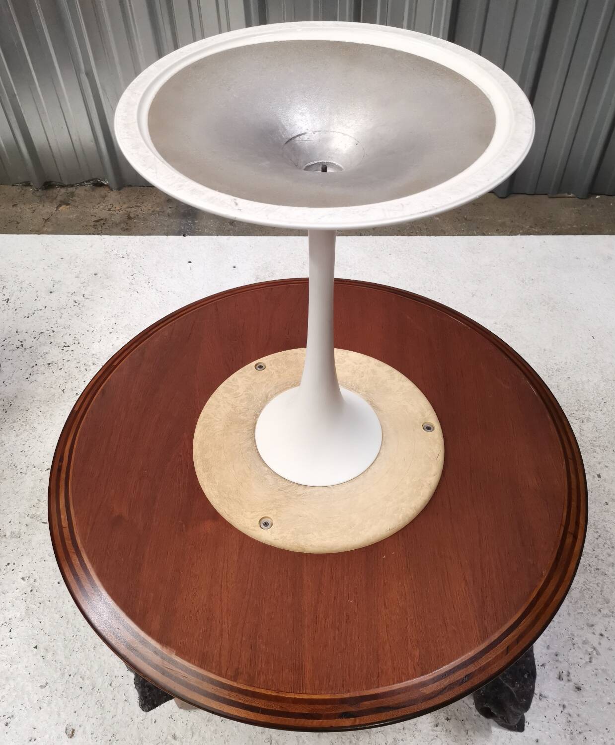 Table de repas tulipe Eero Saarinen, Knoll