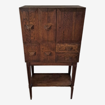 Cabinet en chêne vers 1940