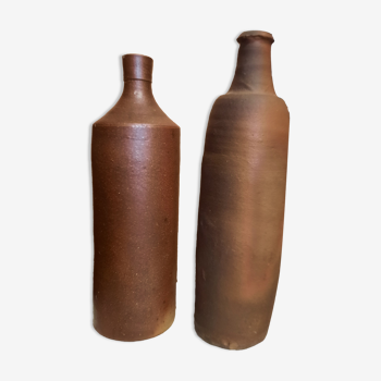 Duo of raw stoneware bottles
