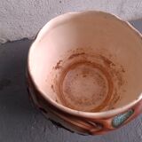 Vase , cache pot en barbotine art nouveau