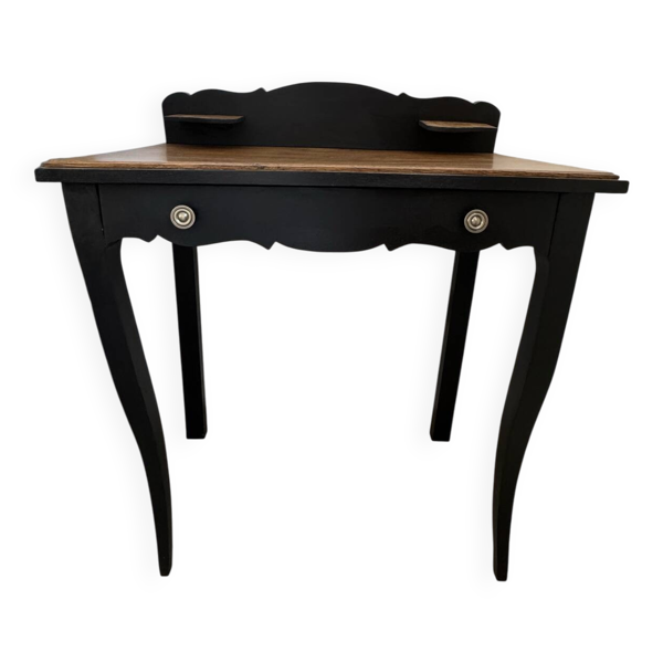 Bureau, table de toilette