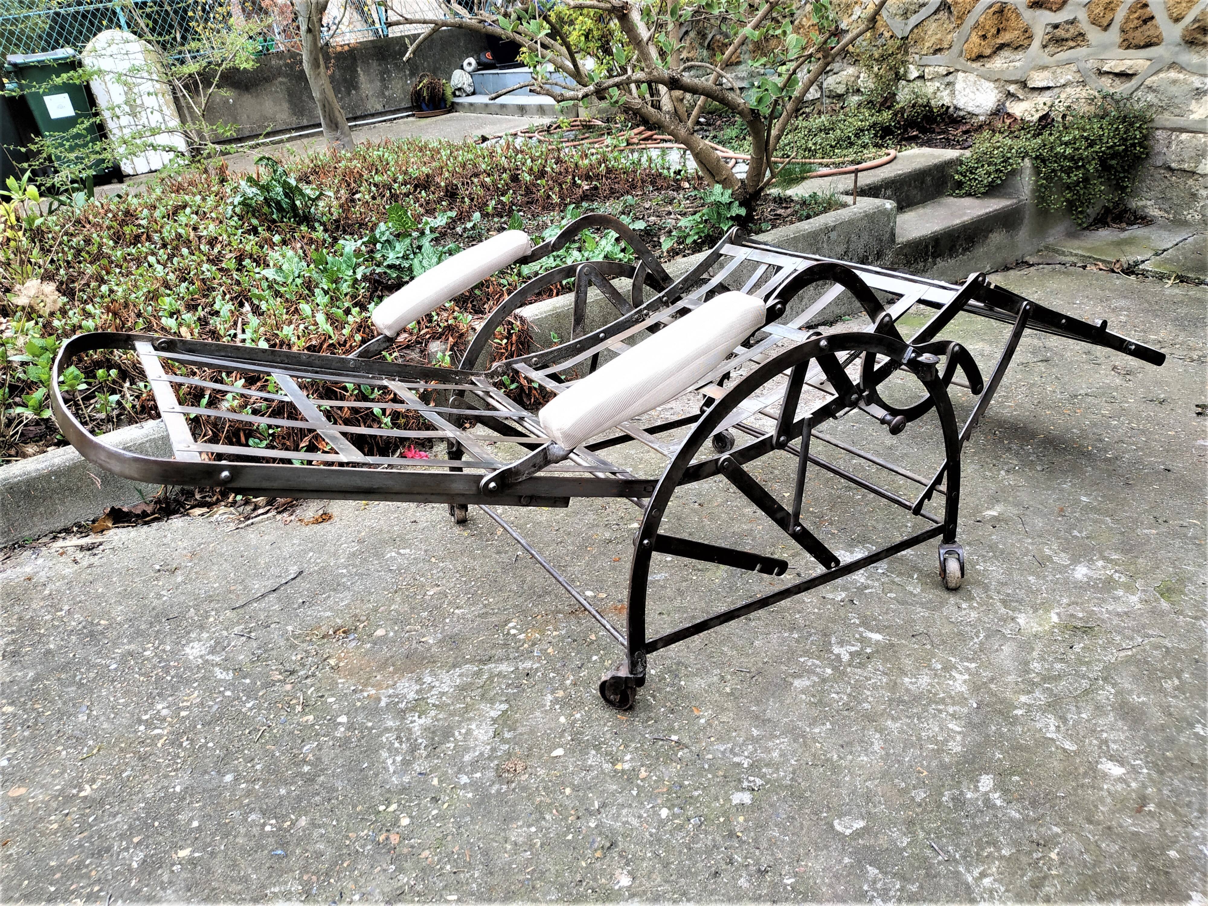 Wilson's adjustable folding chair made of steel produced in 1871