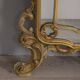 MIROIR MURAL DU DÉBUT DU XXE SIÈCLE EN BOIS DORÉ DE STYLE BAROQUE