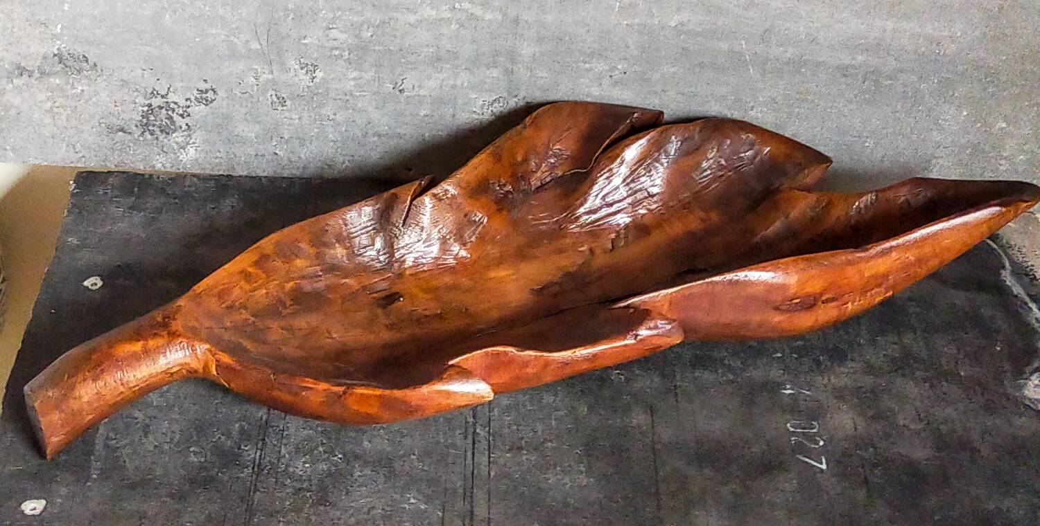 Antique XXL carved solid wood leaf cutter